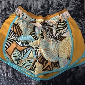 Women’s Tek Gear athletic running shorts